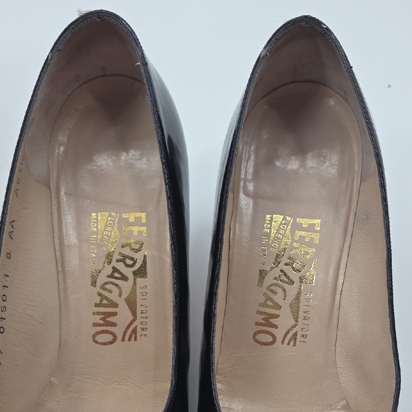 Salvatore Ferragamo Black Heels with Gold Trim - Picture 4 of 12